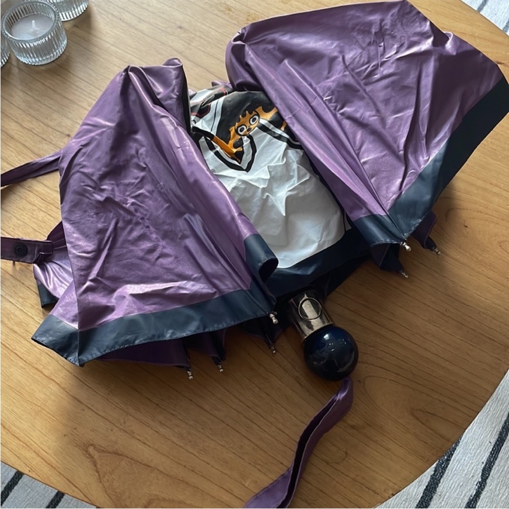 MARC JACOBS UMBRELLA
